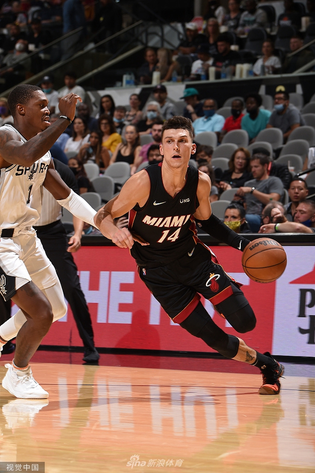 复兴中的与 复兴中的与