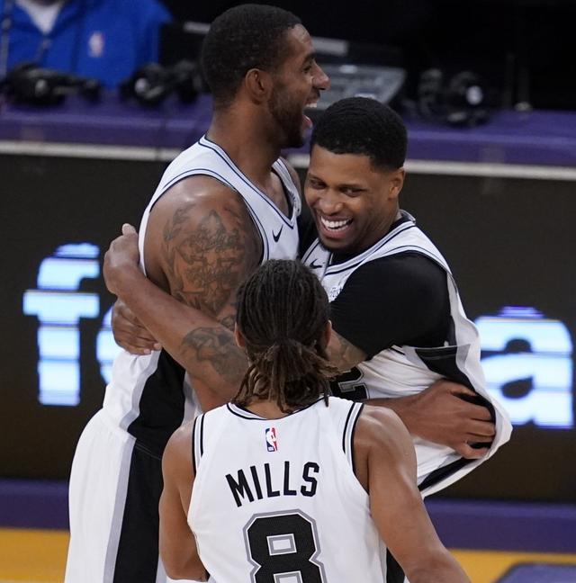 过出色的团 过出色的团